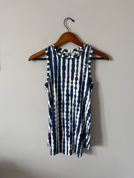 Athleta Tops - Athleta Navy and White Tie-Dye Stripe Tank
